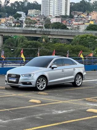 AUDI A3 2.0 TFSI SEDAN AMBITION 16V GASOLINA 4P S-TRONIC